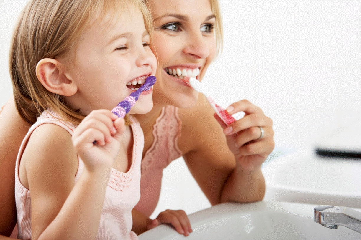 saiba a importância de escovar os dentes