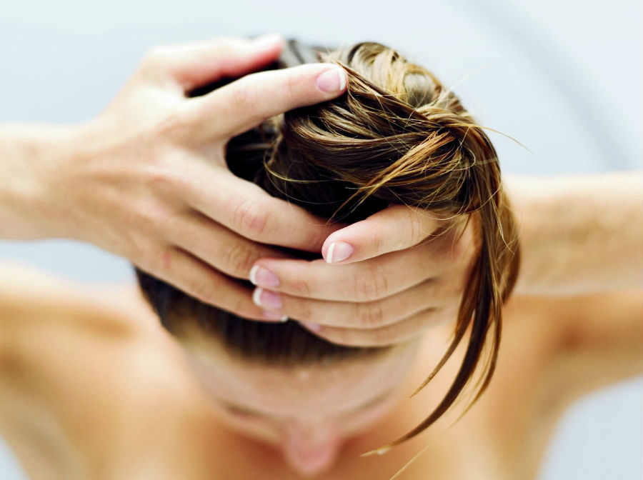 mitos e verdades sobre cabelos oleosos