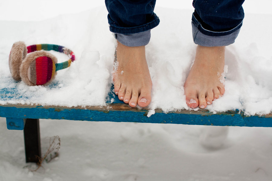 cuidados com os pés no inverno